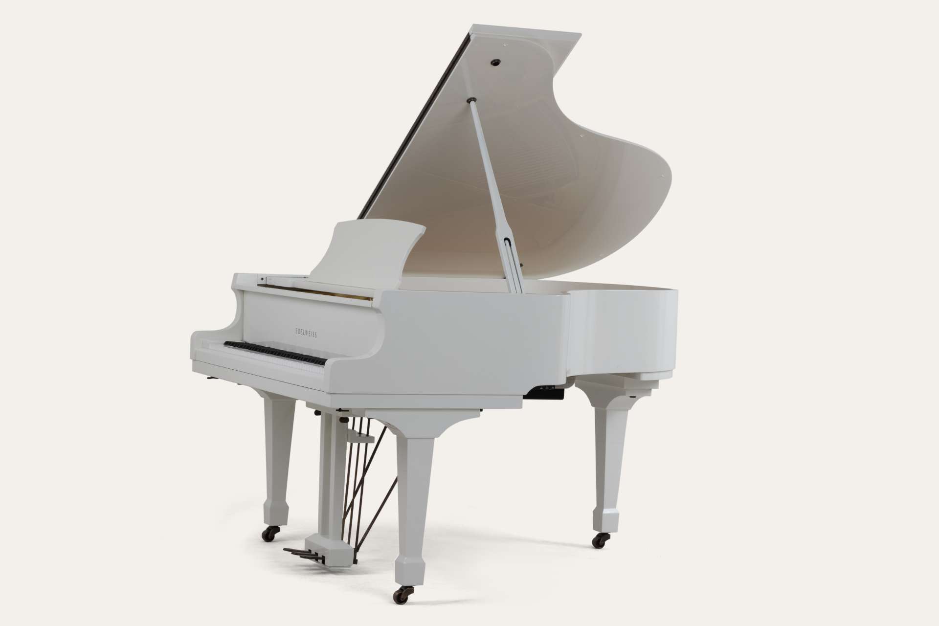 Classic Flugel In White (10)
