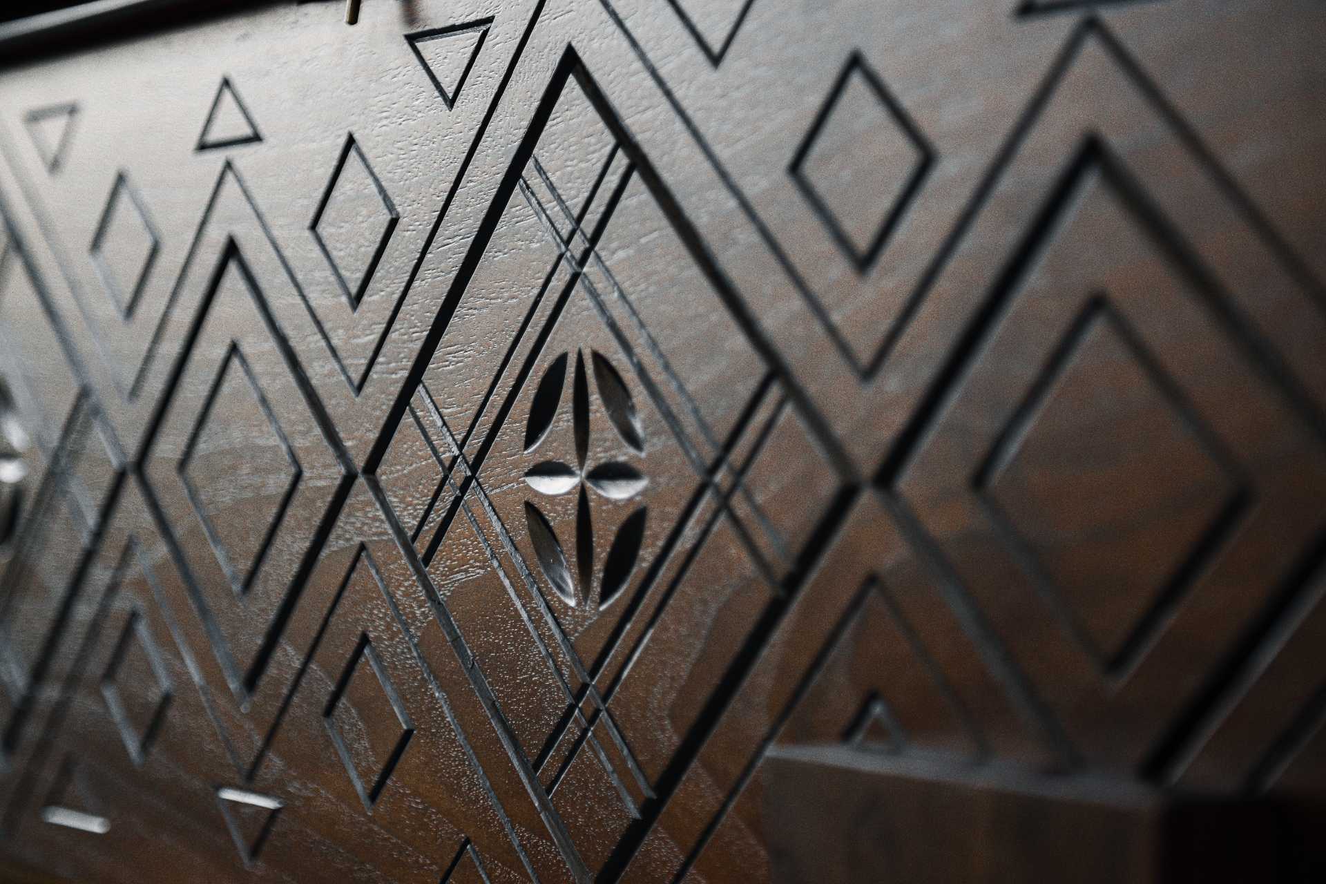 Hand Carved Wood Pattern