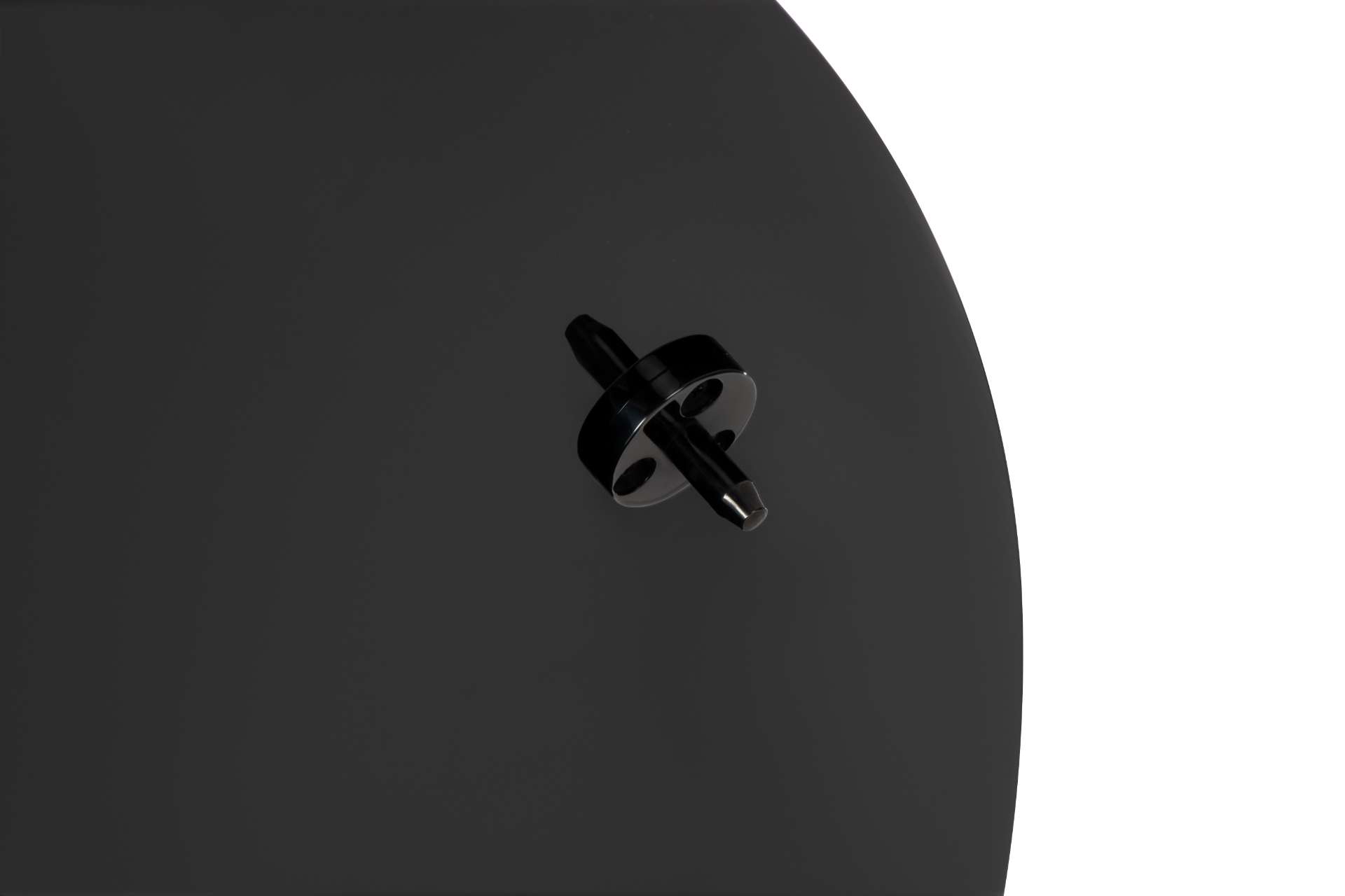 Classic Sygnet in All Black(3)