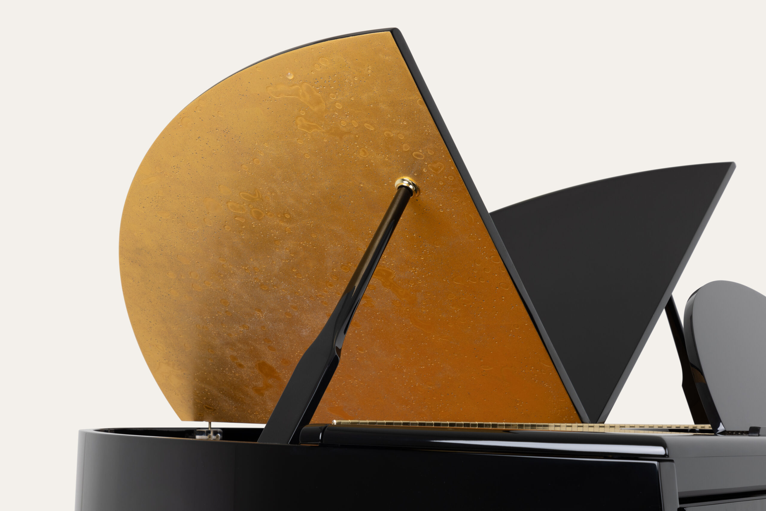 Classic Sygnet with Sunbaked Gold Specialist Finish(6)