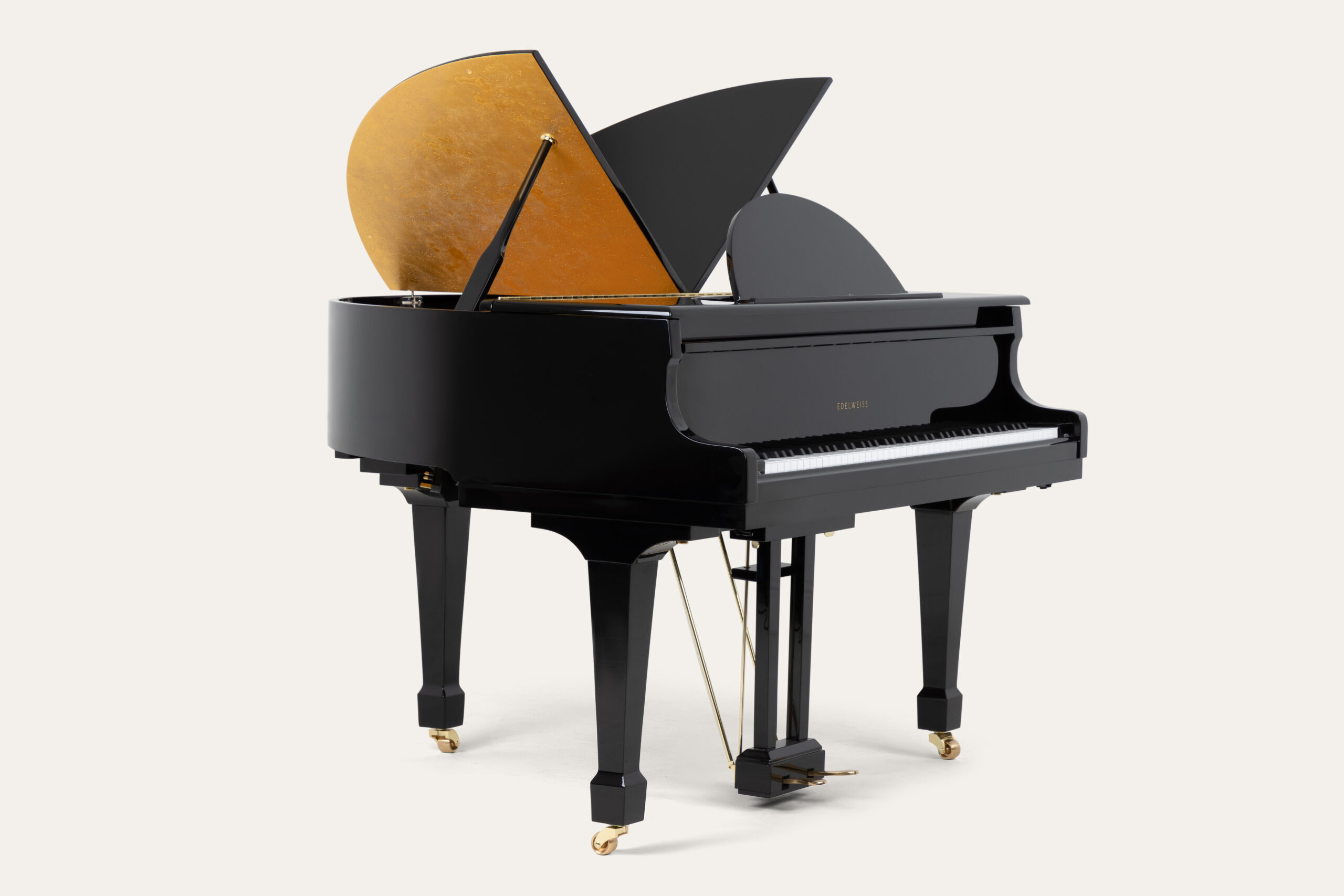 Classic Sygnet with Sunbaked Gold Specialist Finish(7)