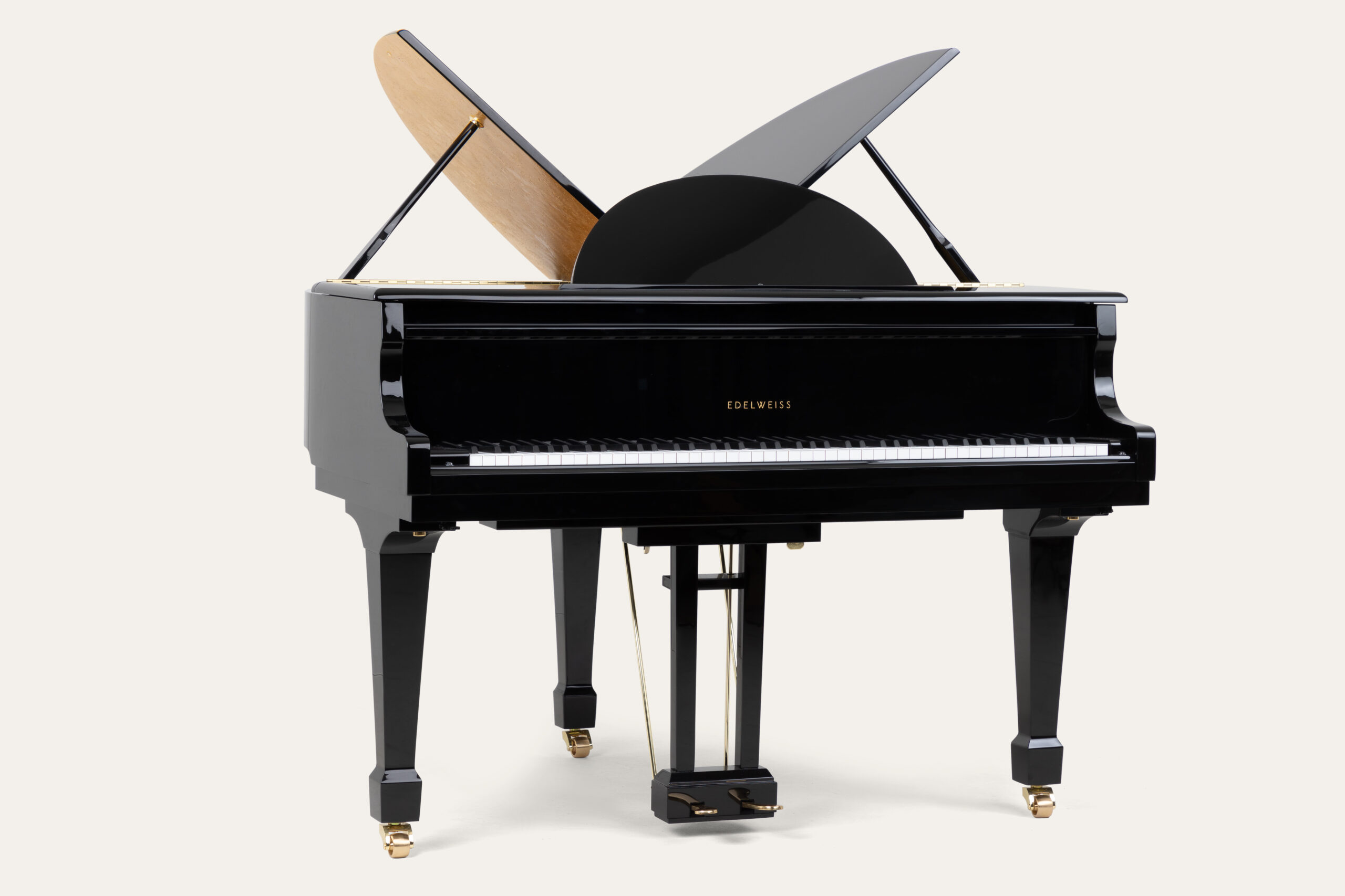 Classic Sygnet with Sunbaked Gold Specialist Finish(5)