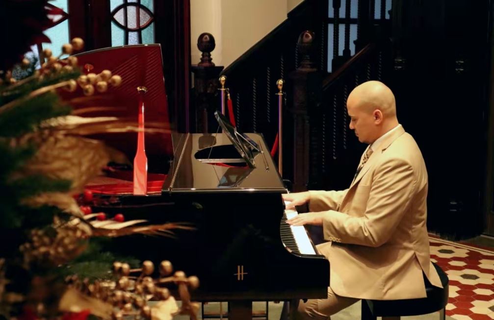 edelweiss pianos in Harrods